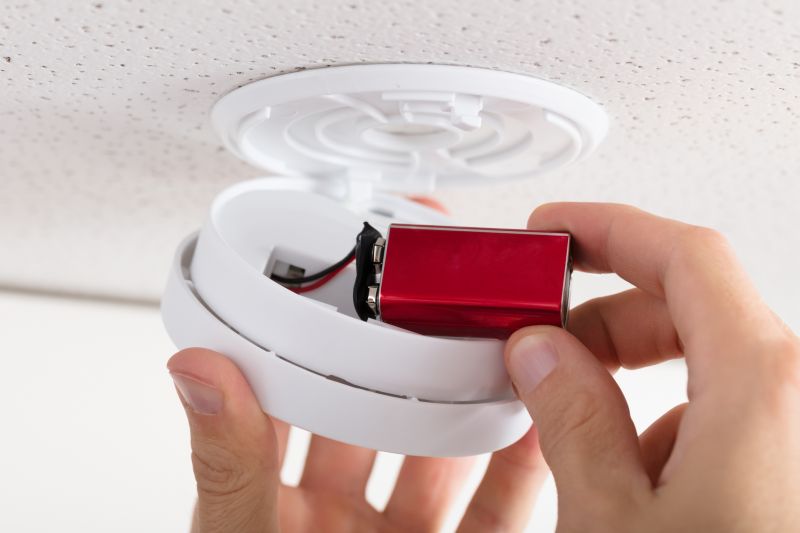 Signs of a Failing Smoke Detector